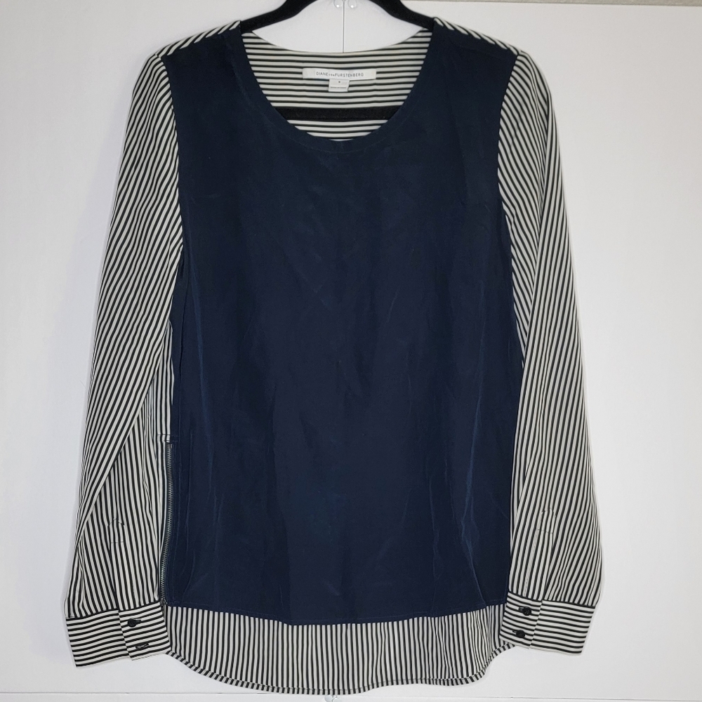 Diane von Furstenberg Silk Blouse Navy & Ivory Striped Sleeves Size 8
